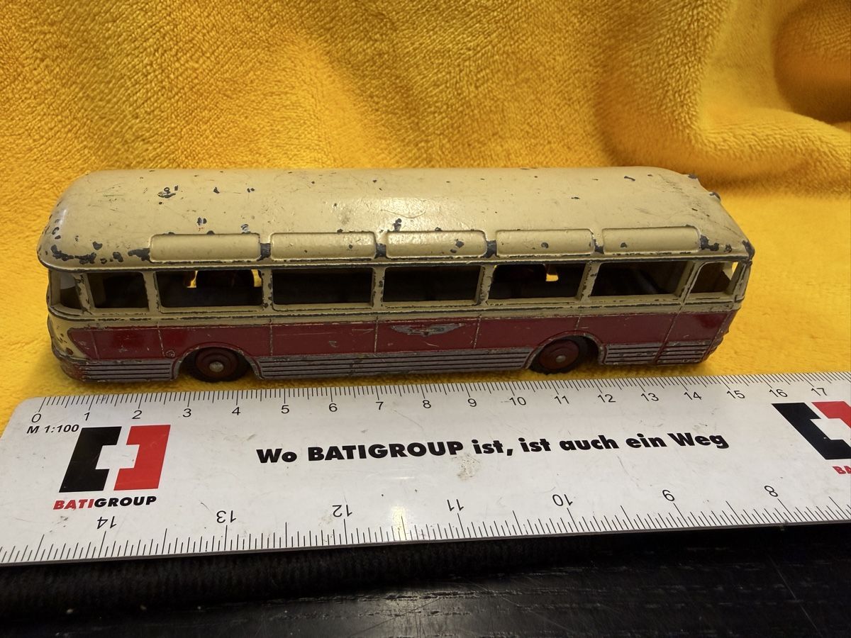 Dinky Toys Modellini d'auto: Chausson Autocar 29F Dinky-Toys – Usato da Herisau venduto da Fissore 2