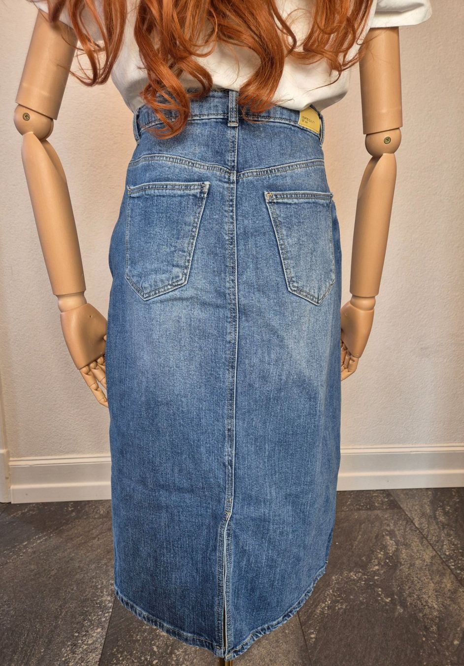 C&A Gonne: Jeansrock – Usato da Leissigen venduto da ali_k9v8 2