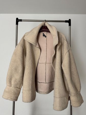 Second Script WOW!!! ❤️ Winter Teddy Jacke beige Oversized