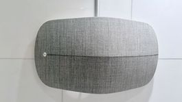 Bang & Olufsen BeoPlay A6 Lautsprecher inkl. Wandhalter