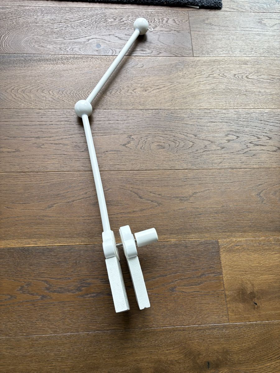 Supporti a parete: Halterung Mobile weiss – Usato da Grellingen venduto da fablo_design