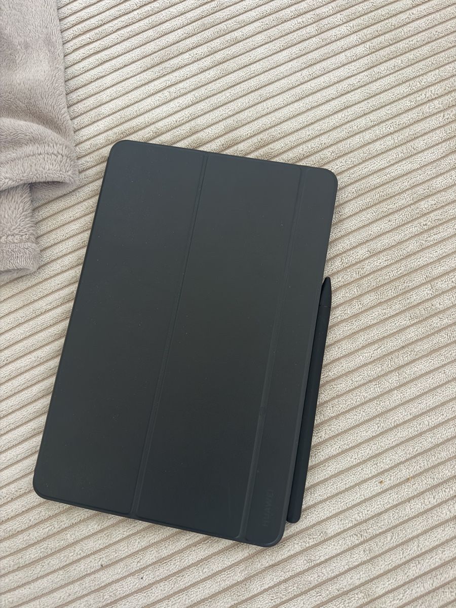 Huawei Tablet PC: Vendo tablet  – Nuovo (secondo la descrizione) da Arbedo venduto da dio_2ghq 1