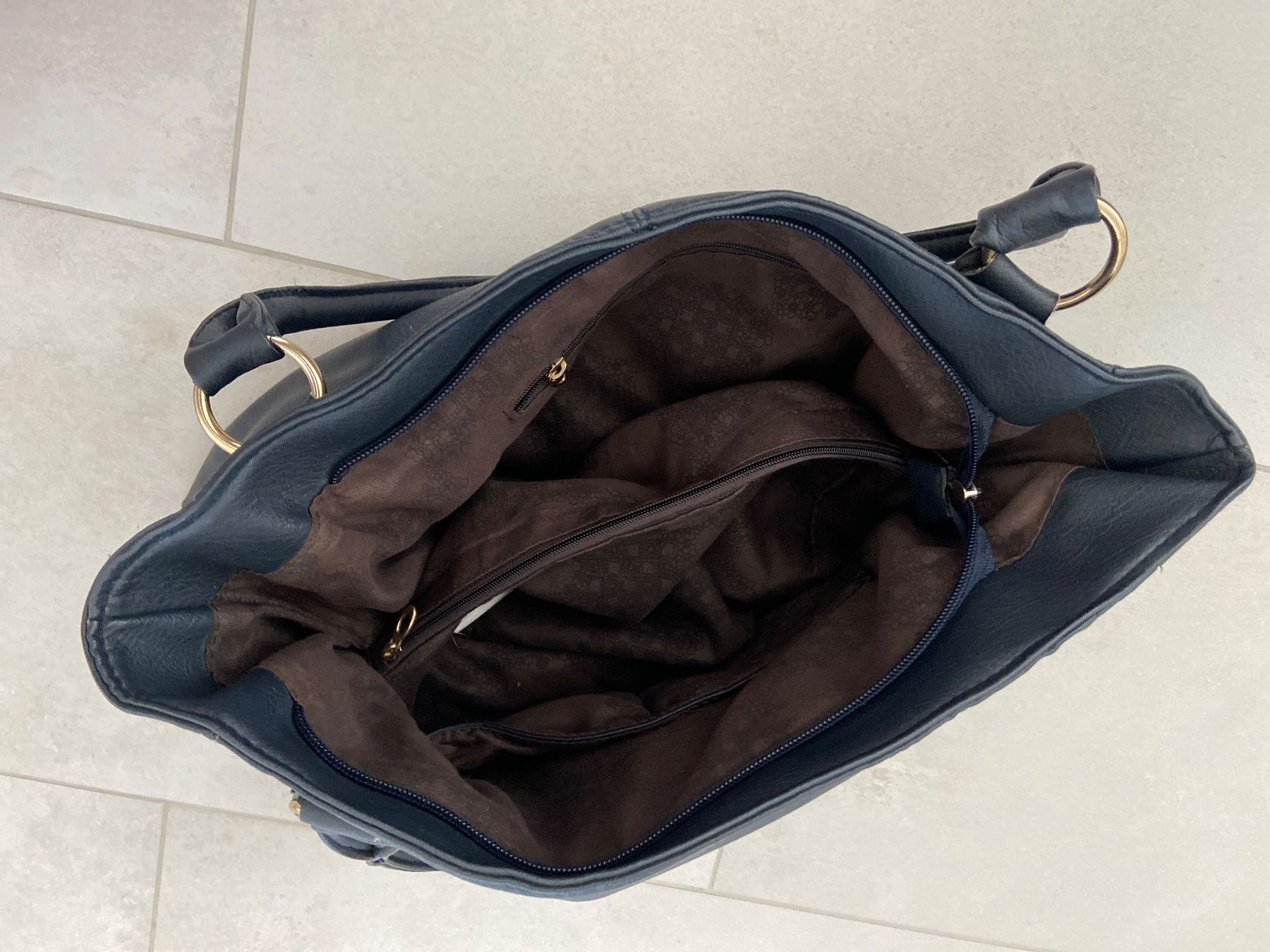 Borse da donna: Blaue Damen Tasche – Usato da Zug venduto da Hehe 4