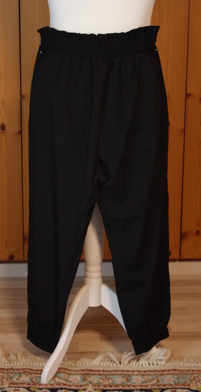Pantaloni: Leichte Sommer-Hose m. elastischem Bund schwarz Gr. L – Usato da Flüelen venduto da Diversicum-Textil 5