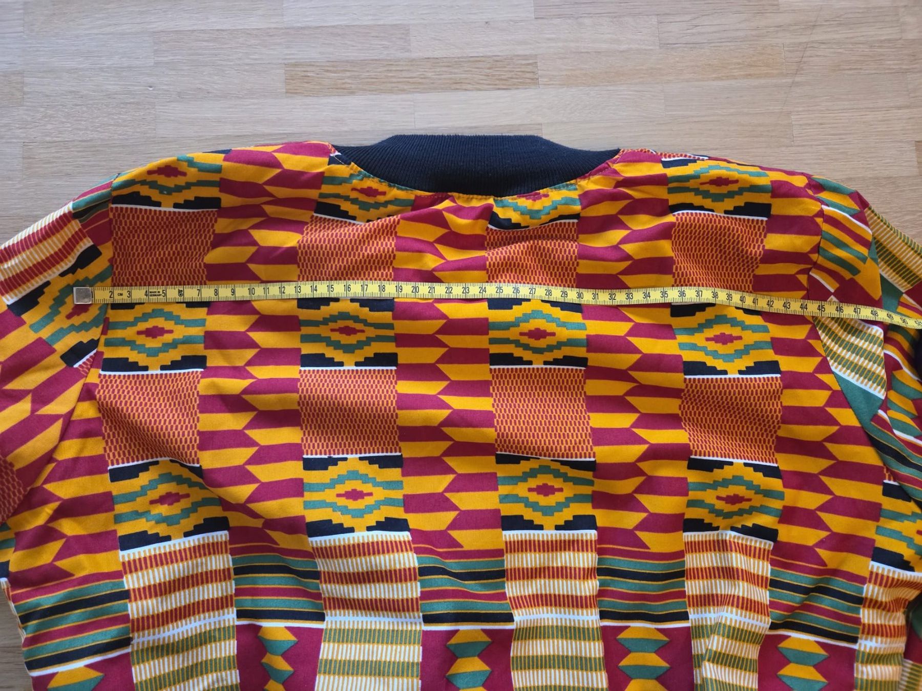 Giacche: Schöne Jacke mit Afrikanischem Print – Usato da Kriens venduto da Na_Ro 2
