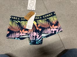 Short de bain bas panty  de bikini taille 134 - 140 neuf