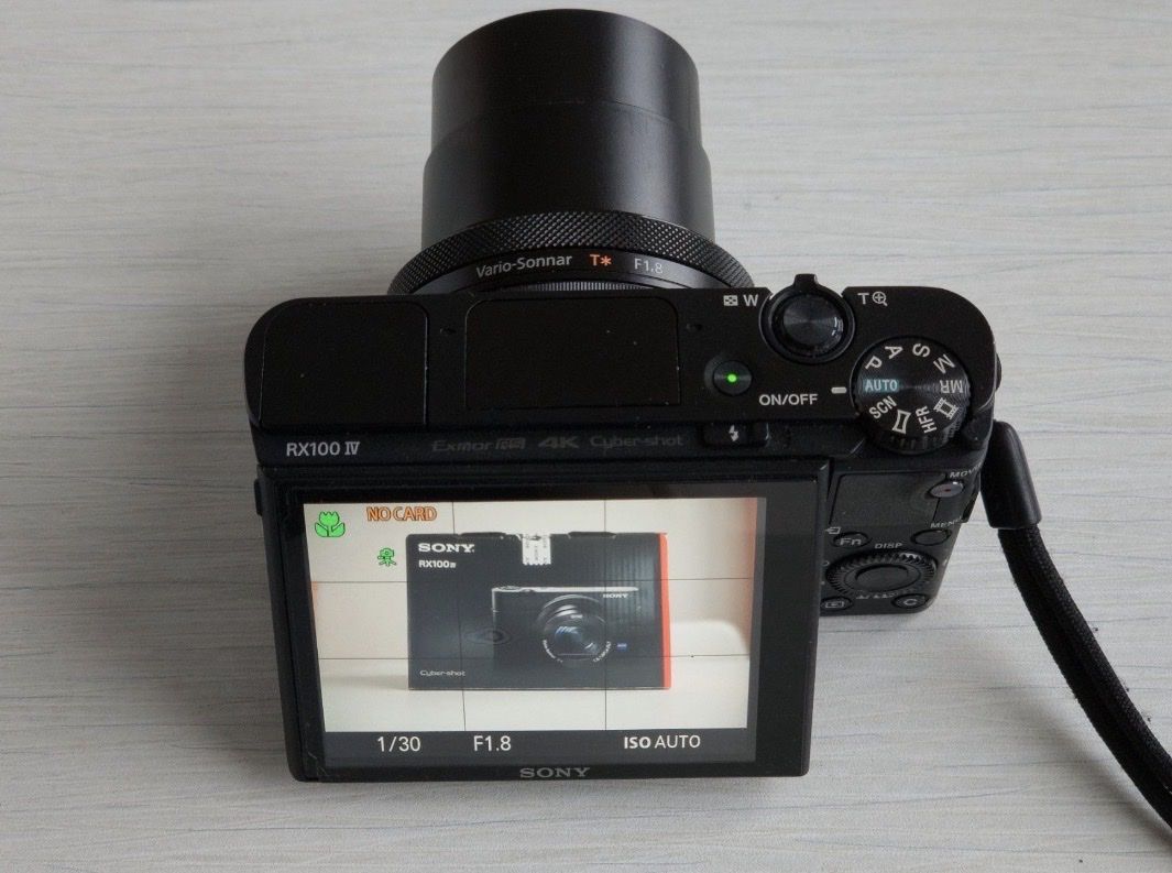 Sony Fotocamera: Digitalkamera Sony RX100 IV – Usato da Möhlin venduto da jelenaa.hr 2