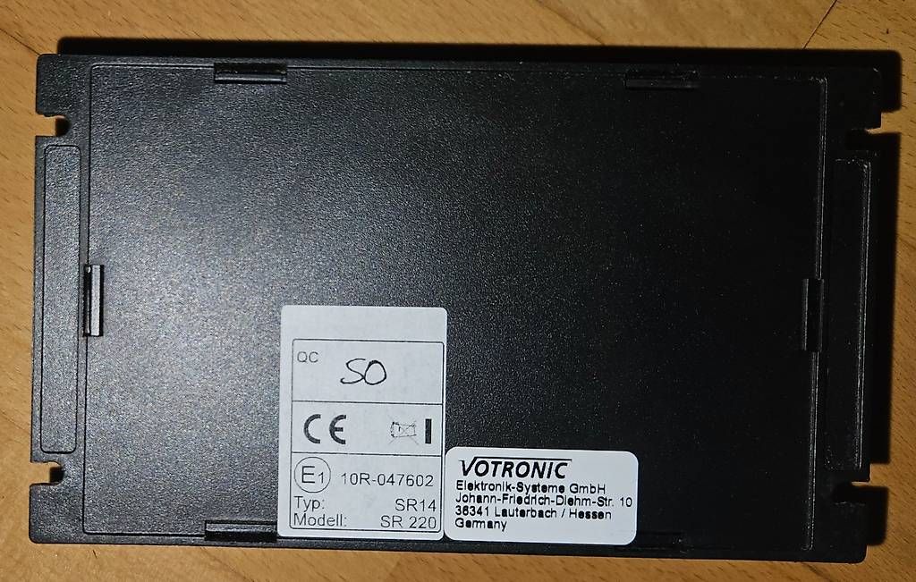 Caricatori & Batterie: SolarLadeRegler Votronic SR220 Duo Digital – Usato da Zunzgen venduto da Captkeen 3