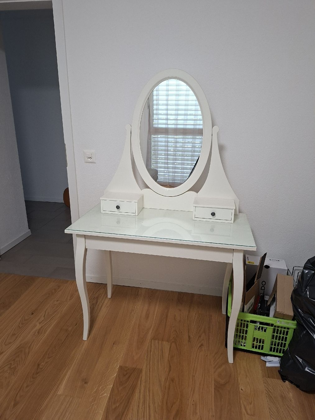 Ikea Tavoli da trucco: Schminktisch IKEA – Usato da Müntschemier venduto da corina010