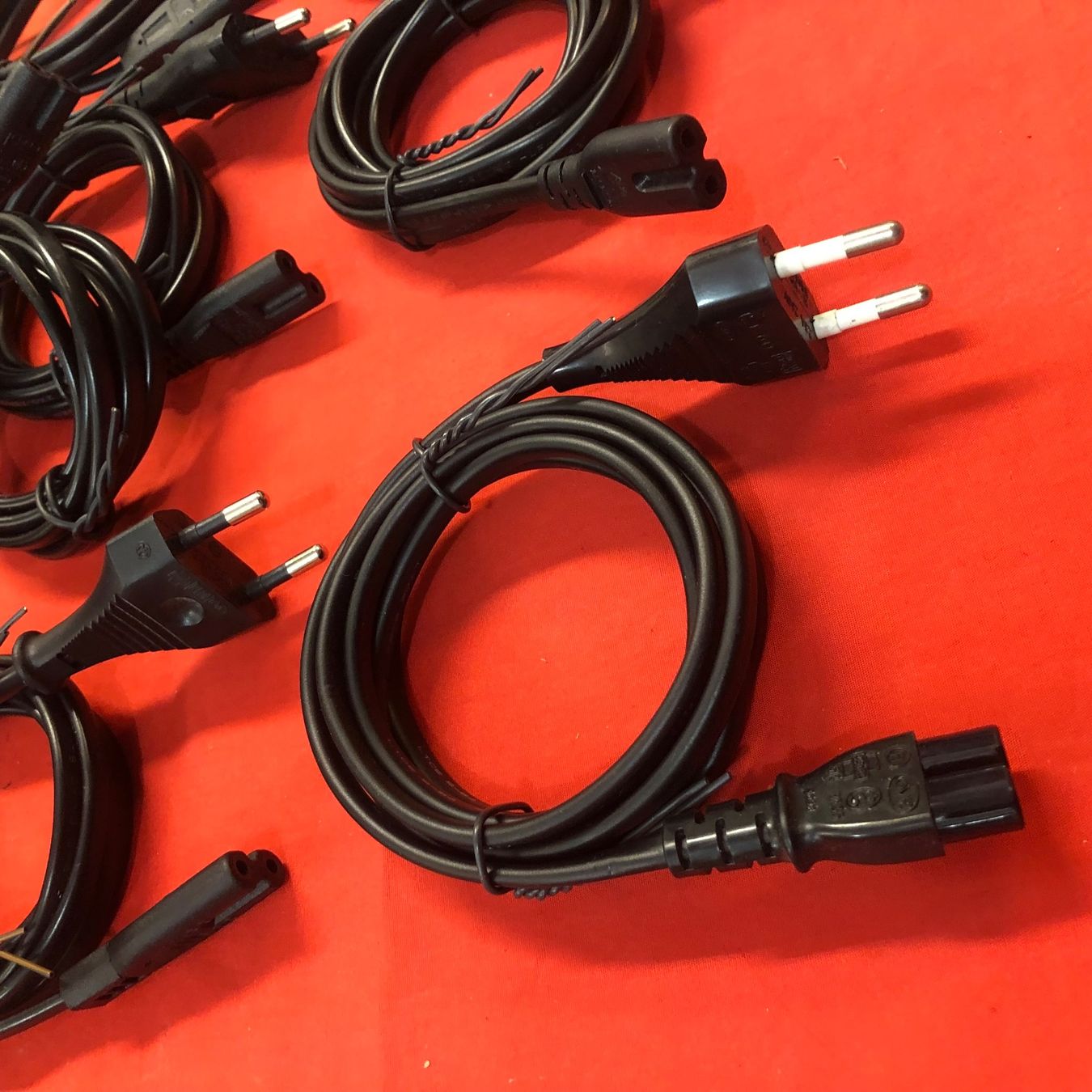 Kabel: 10 Stk. Euro-Netzkabel Anschlusskabel – Gebraucht aus Neerach von Arbimus 3