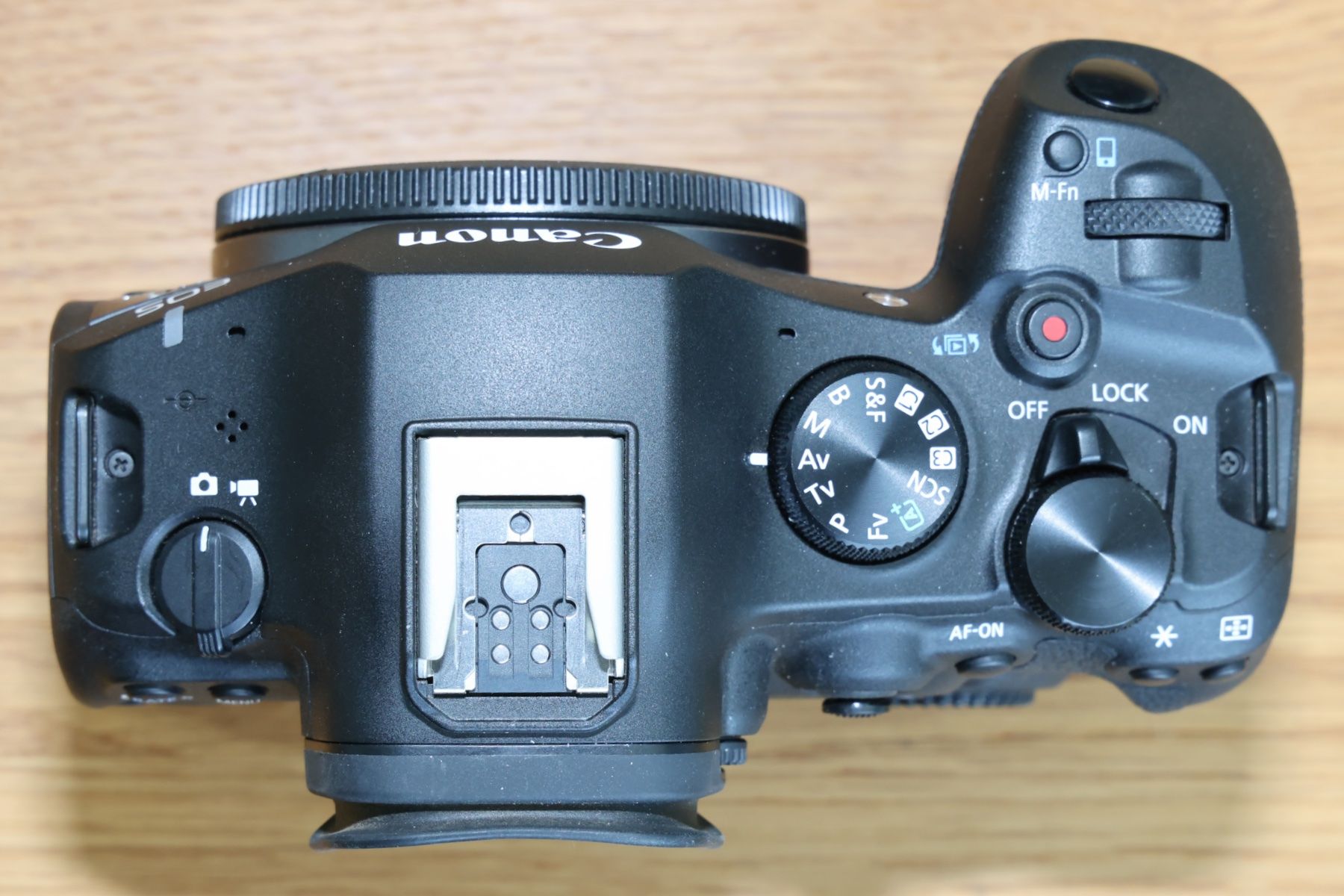 Canon Fotocamera: Canon EOS R6 Mark III Vollformat-DSLM neuwertig – Nuovo (secondo la descrizione) da Savognin venduto da Caneos 2