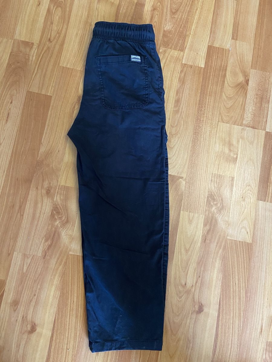Pantaloni: Sommerhose schwarz, Gr. 140 – Usato da Amriswil venduto da Bobbel-Zauber 1