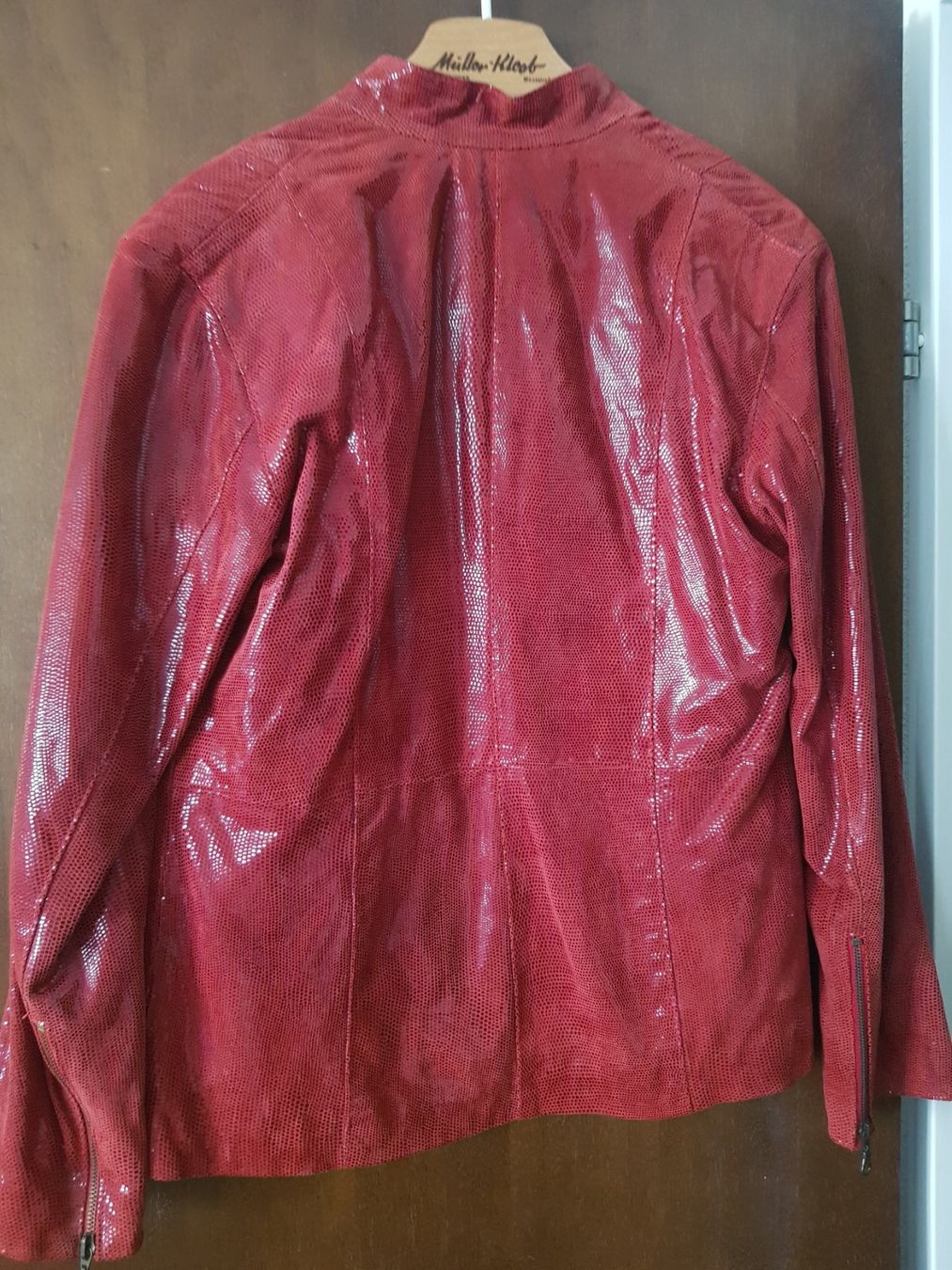 Giacche: Super schöne Lederjacke – Usato da Stansstad venduto da leoni66 1