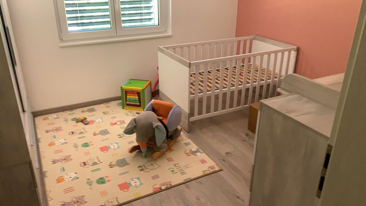 Wickeltisch & Zubehör: Chambre bébé – Gebraucht aus Coeuve von amandine13188