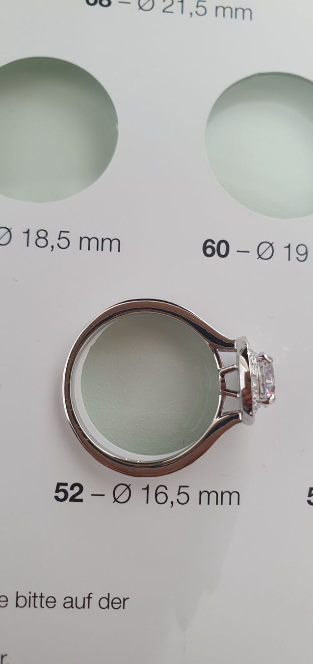 Swarovski Anelli: Ring Swarovski Gr. 52 = 16.5mm NEU – Nuovo e nell'imballaggio originale da Stansstad venduto da InStyle8 6