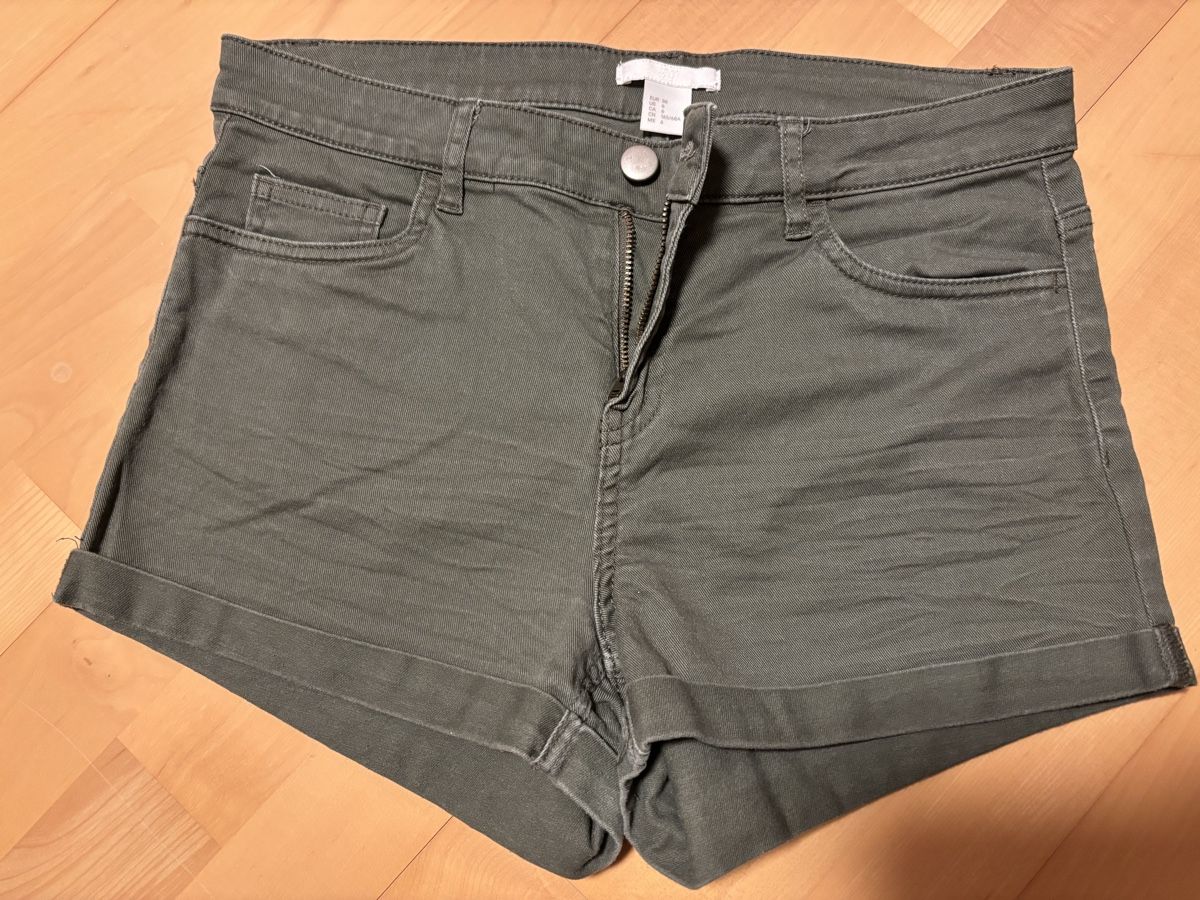 H&M Pantaloni: Kurze Hose 36 – Usato da Kesswil venduto da Branca-01 6
