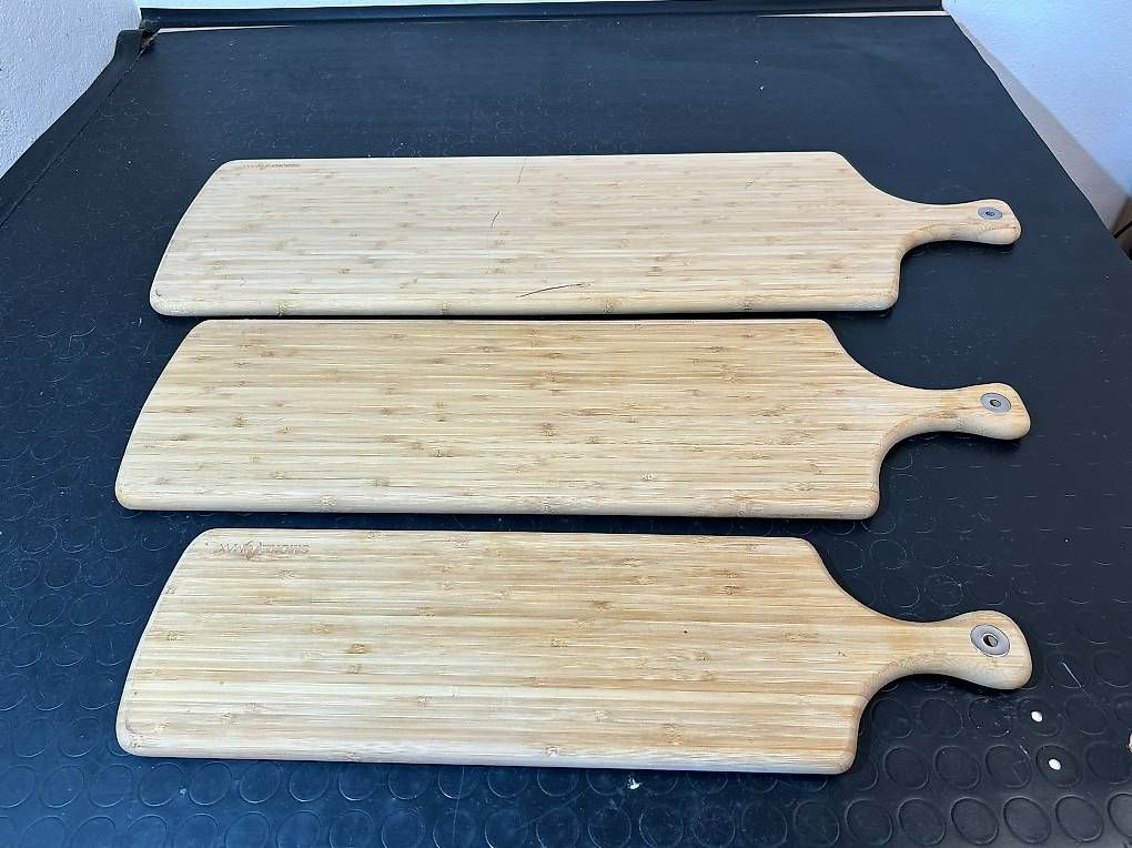 Articoli in legno: 3x Bambus Schneidbrett mit Griff  Set, gebraucht – Usato da Gümligen venduto da ESCreativwork 2