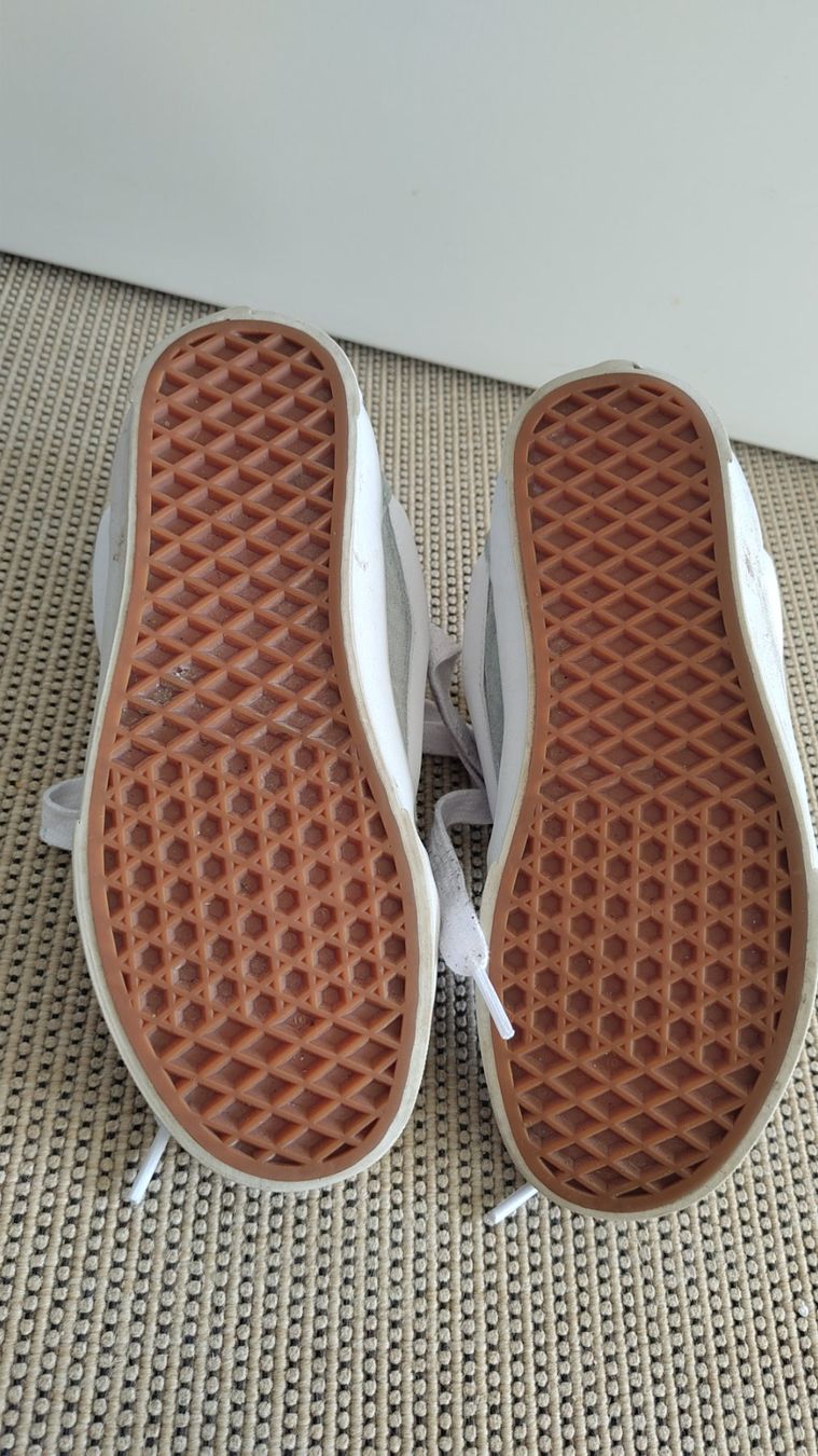 Vans Damenschuhe: Vans Knu Skool in grey mist – Gebraucht aus Fahrwangen von Grafiger 3
