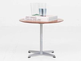 Fritz Hansen Circular Couchtisch von Arne Jacobsen in Teak