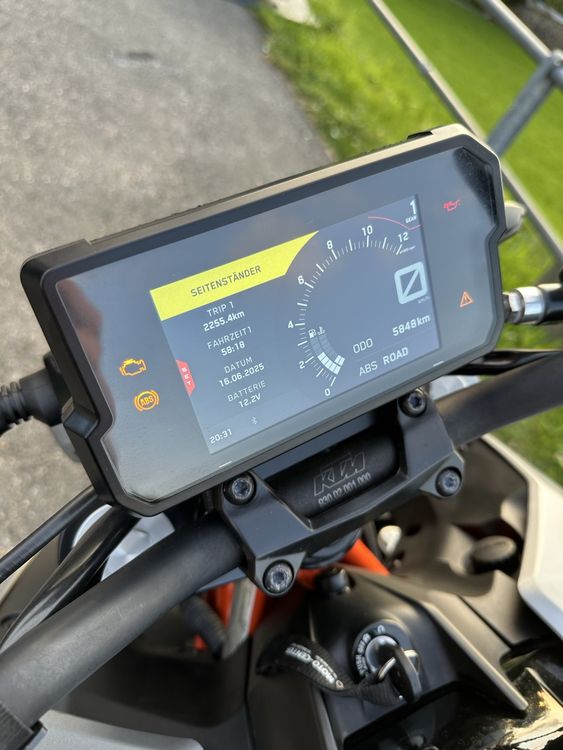 KTM Strada: KTM 125 Duke: Top Zustand- Fahrspass pur! 2021er – Usato da Rorschacherberg venduto da ale_jds9 4