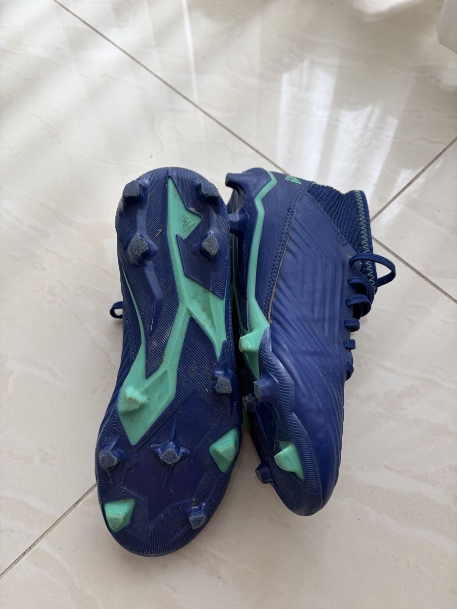 Adidas Scarpe da uomo: Fussballschuhe Adidas Predator Gr.33 – Usato da Reinach BL venduto da ali_qls5 1