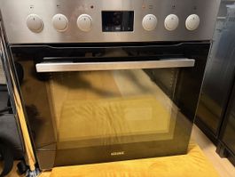 Neuwertiger KOENIC Backofen 