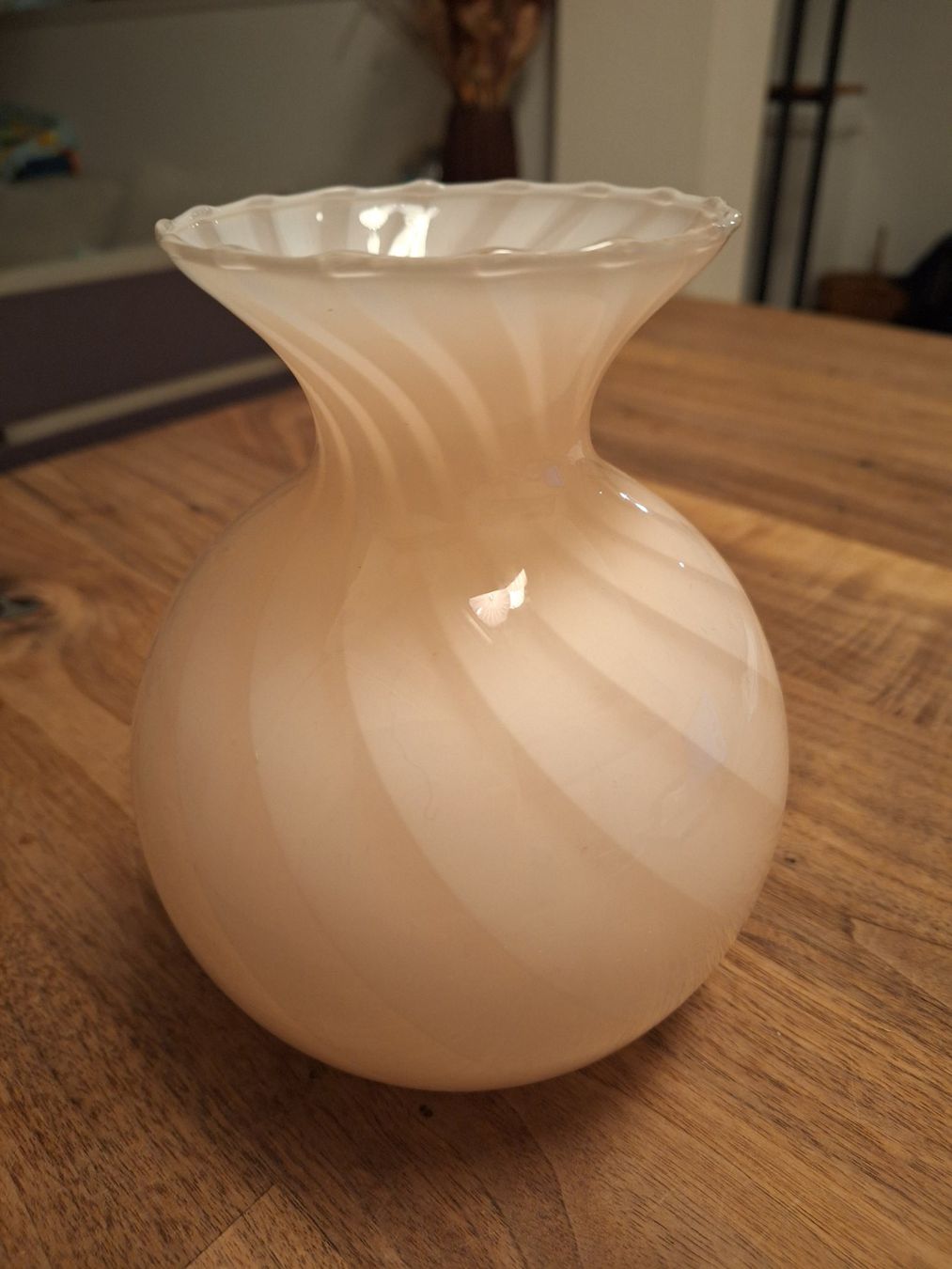 Murano Vasi & Recipienti: Murano Swirl Vase – Usato da Dornach venduto da bals28