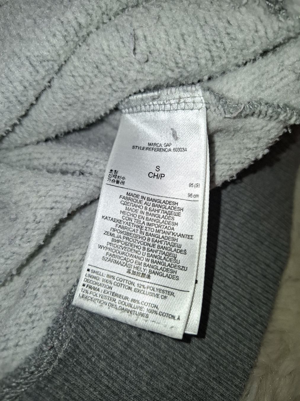 Gap Vestes: GAP hoodie zippé logo gris taille S – D'occasion à Le Locle par sAm_2112 7