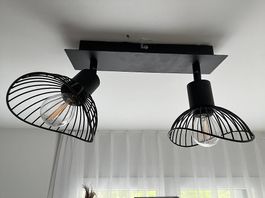 Moderne Lampe günstig abzugeben