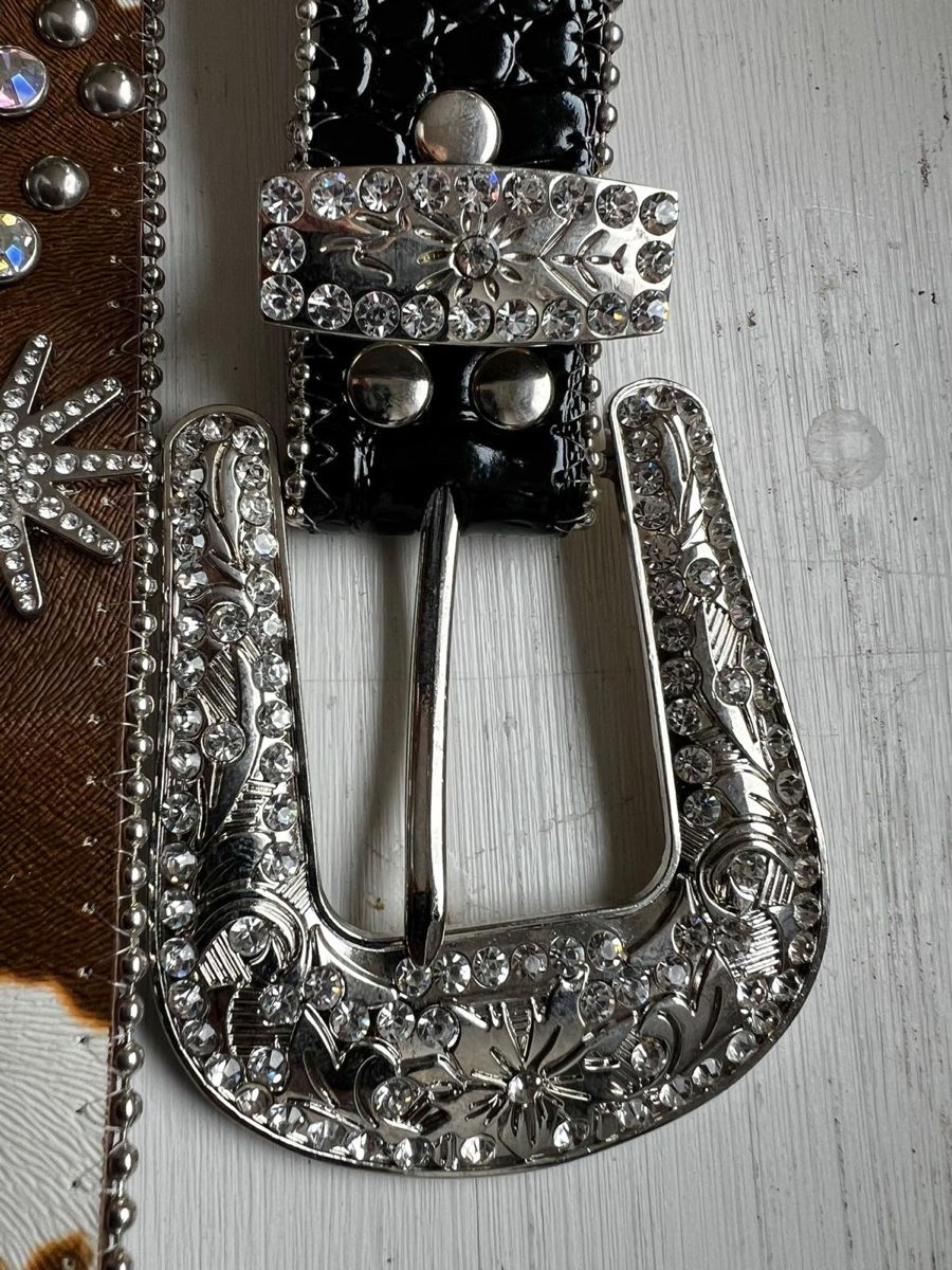 Cinture: Gurt mit Modul aus Metall und Steine – Nuovo (secondo la descrizione) da Teufen Ar venduto da Exclusive.stuff.CH 2