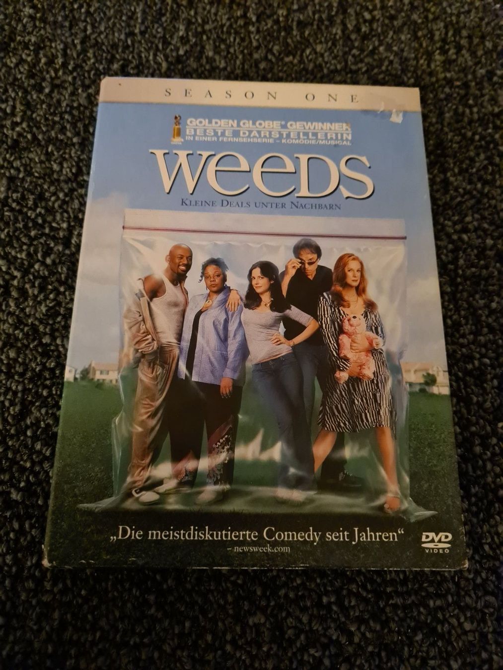 Tutti i DVDs: WEEDS STAFFEL 1 – Usato da Ruswil venduto da jan_bxl5