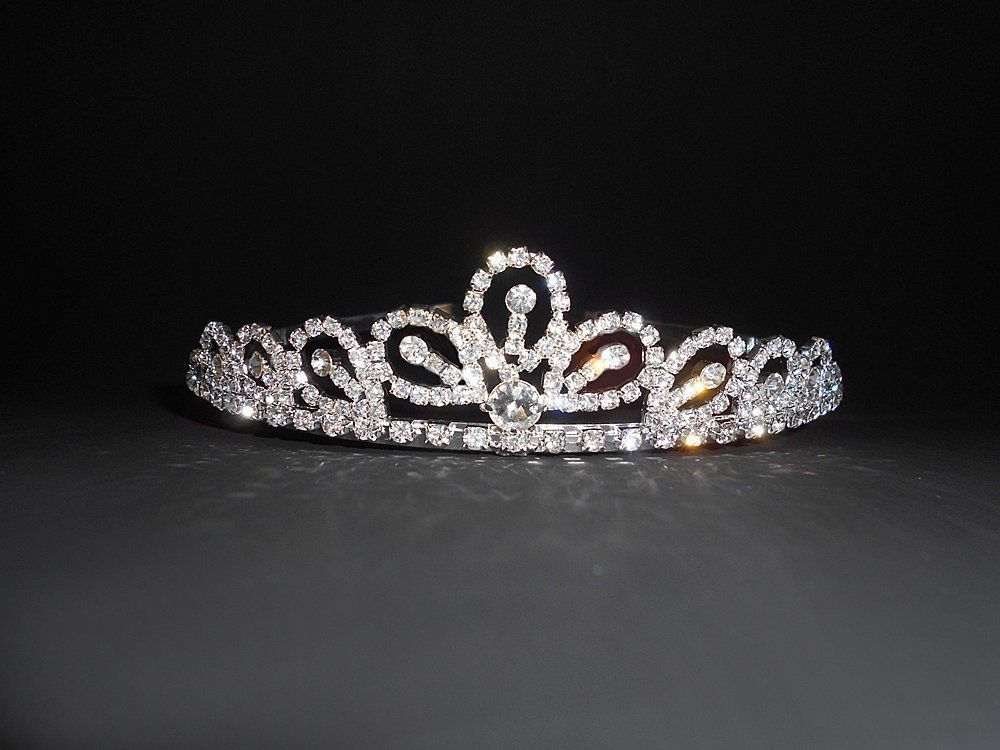 Haarschmuck: Diadem "Romantic" – Neu und originalverpackt aus Ostermundigen von LorisHome