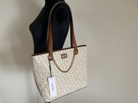 Calvin Klein - Handtasche, vanilla, Logoprint, Kette