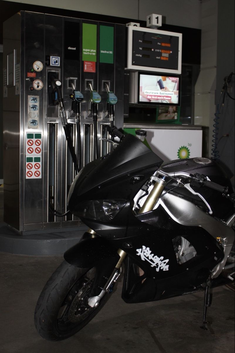 Yamaha Strasse: Yamaha YZF R1 – Gebraucht aus Reinach BL von helifabi_1 4