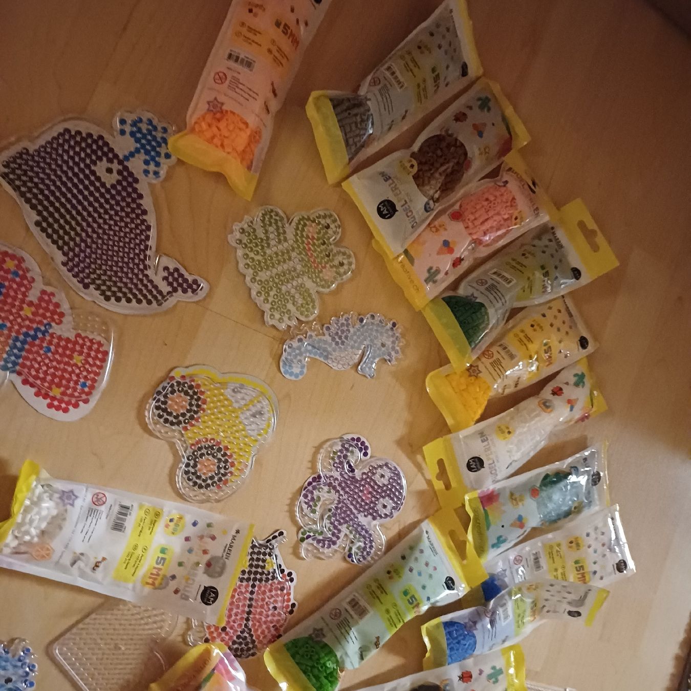 Kit bricolage: Grosses Bügelperlenangebot – Nuovo (secondo la descrizione) da Däniken SO venduto da Motorboot01 2