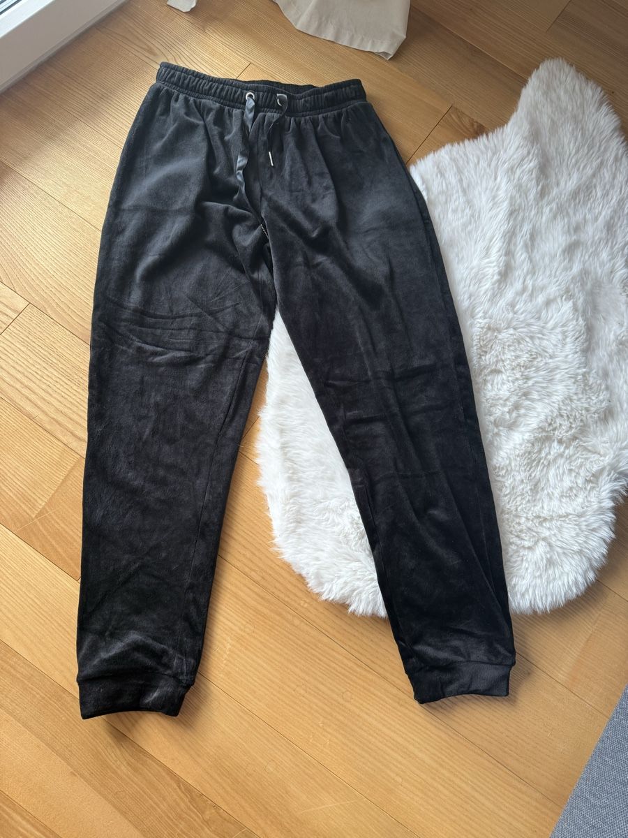Pantaloni: Nicki trainer hose – Nuovo (secondo la descrizione) da Itingen venduto da jessi811