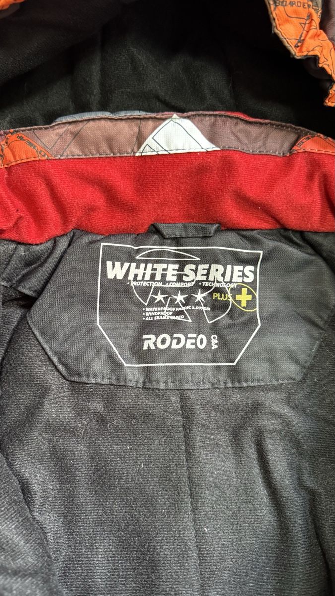Ensembles: Kinderskioverall Gr 98 – D'occasion à Wirzweli par Anophela 1