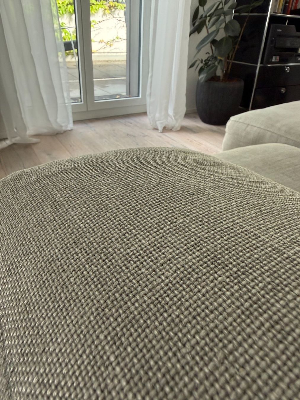 Hay Sofas: HAY Mags Soft, Ecksofa mit Hocker, hellbeige – Gebraucht aus Kilchberg ZH von benalexsi 6