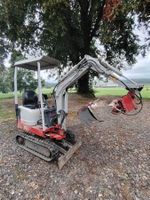 Pelleteuse Takeushi TB108