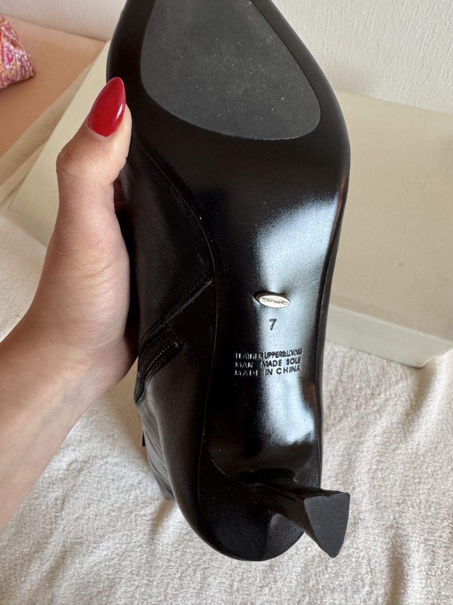 Scarpe da donna: Tony Bianco vintage black leather boots – Nuovo e nell'imballaggio originale da Aigle venduto da 029_mbn 4