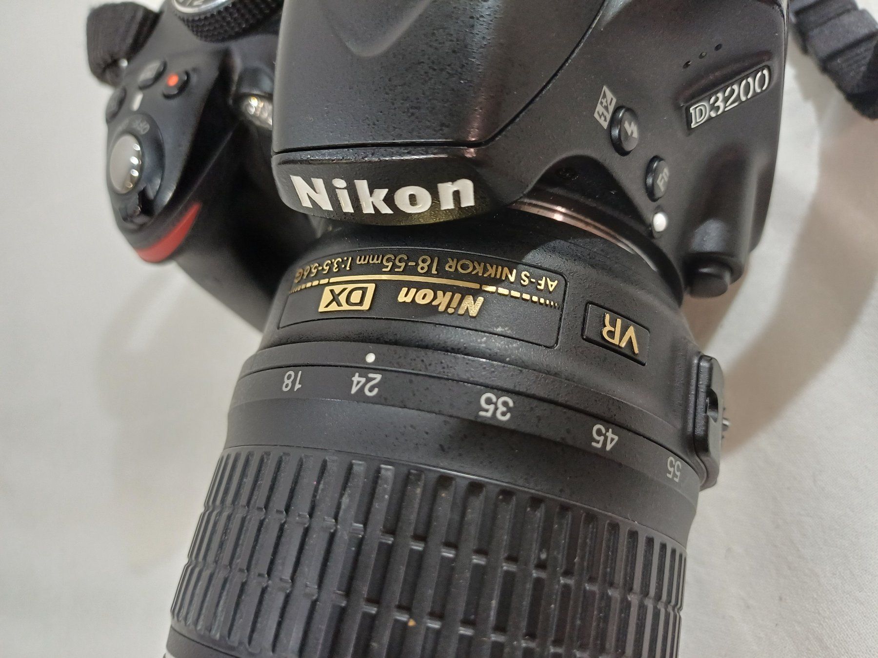 Nikon Fotocamera: Nikon D3200 Spiegelreflexkamera – Usato da Luzern venduto da IG_Arbeit 4