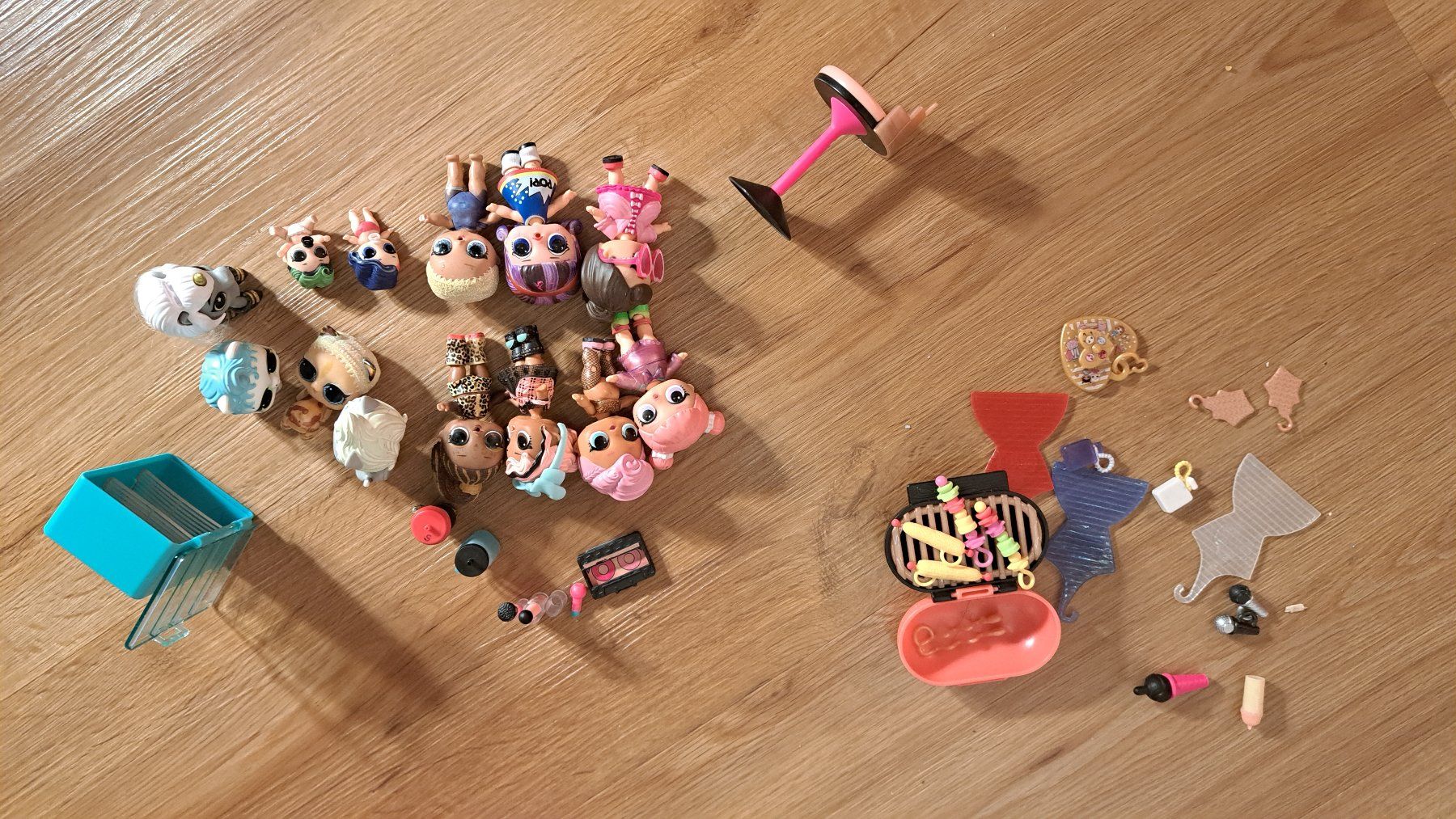 Spielzeuge: LOL Surprise Bus mit Figuren Set 2 – Gebraucht aus Romanshorn von H_meyer 1