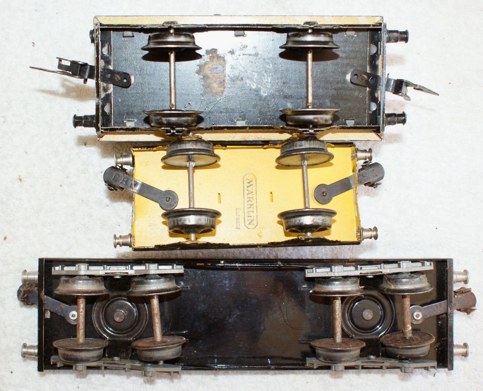Märklin Modellini di ferrovie: 3 wagons Marklin et autre ,  échelle 0 – Usato da Morrens VD venduto da alain50 3