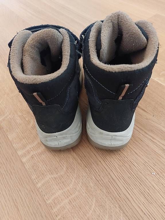 Schuhe für Jungen: Winterschuh, Marke Elefant, Grösse 30 – Gebraucht aus Bönigen von son_b9ft 1