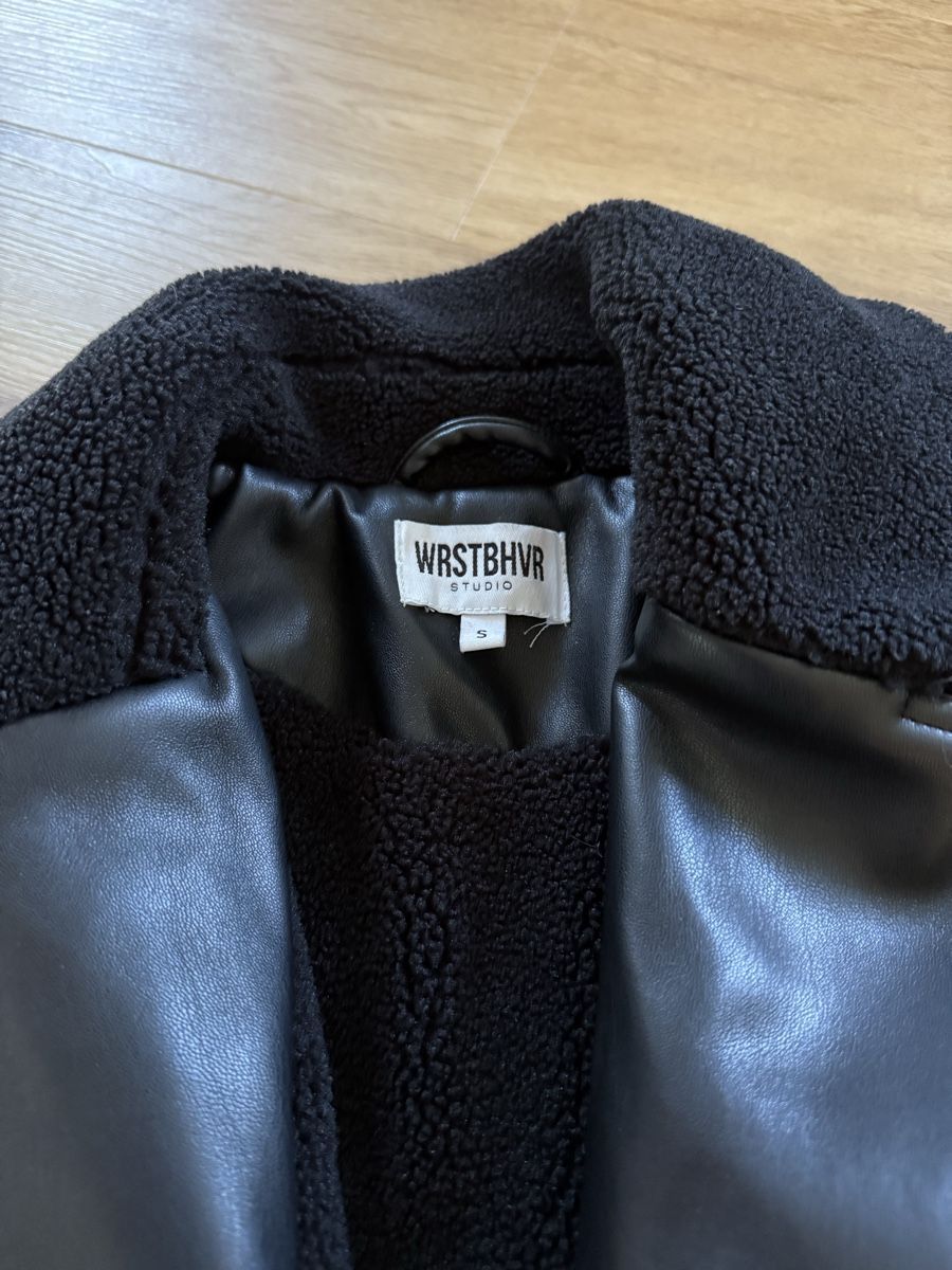 Giacche: Wrstbhvr Kunstlederjacke mit Gürtel – Usato da Lyss venduto da Ledina123 3