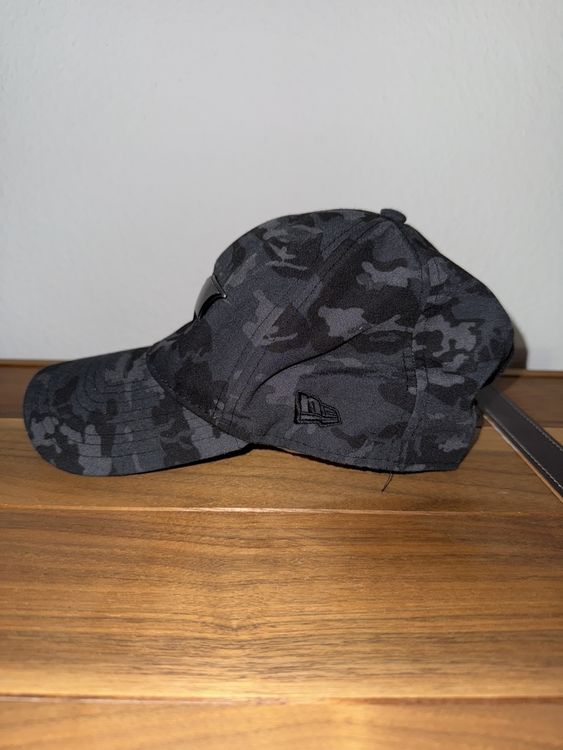 New Era Copricapi, berretti & cappellini: Batman Cap Grau Camouflage - Zeige deine dunkle Seite! – Usato da Basel venduto da mik_tm6m 1