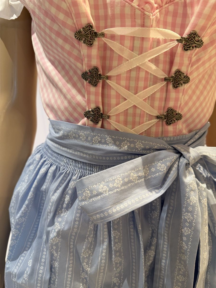 Kleider: Angermaier Dirndl  Gr. 40 – Gebraucht aus Kilchberg ZH von Lisavivienne 1