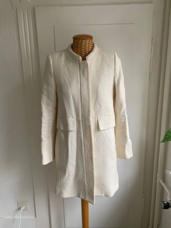 MANGO - Mantel crèmeweiss elegant XS