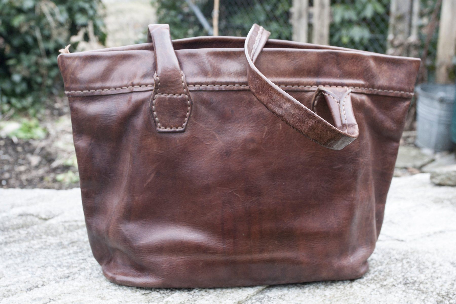Taschen für Damen: Umhängetasche aus Rindsleder – Gebraucht aus Rüti ZH von magi016