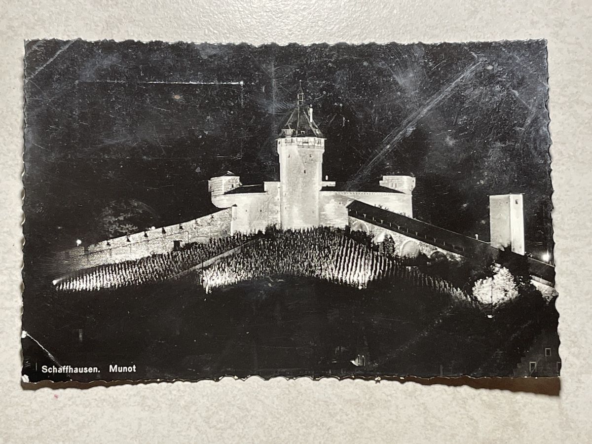 Cartoline postali: alte Ansichtskarte Schaffhausen, Munot, 1940! – Usato da Strengelbach venduto da Aschatan5